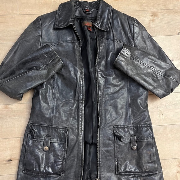 Danier Jackets & Blazers - Vintage Brown Danier Women's Leather Jacket EUC